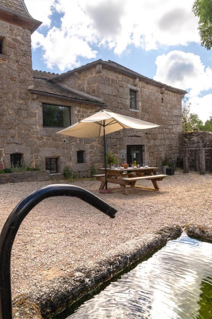 Gite De La Grange - Domaine De Coulagnettes Serverette Экстерьер фото